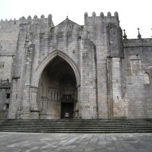 Last 100 km of the Camino Portugués: From Tui to Santiago de Compostela